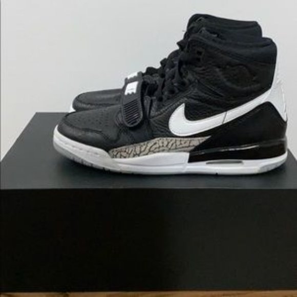 Air Jordan Legacy 312 athletic shoes by Nike - Picture 4 of 11
